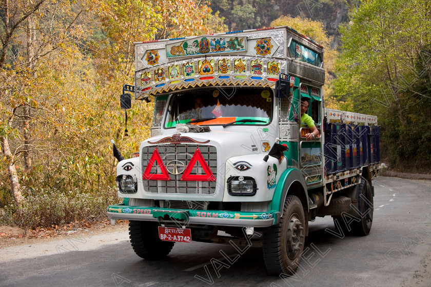 91551 Bhutan 
 Bright decorated TATA Heavy Goods colourful Lorry, Bhutan 
 Keywords: lorry heavy tata goods truck transport Bhutan