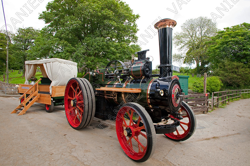 95716 Steam Tractor 
 Vintage Steam Engine tractor Pride of Freystrop 
 Keywords: steam engine vintage tractor old restored powerful