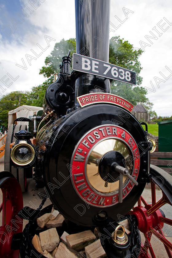 95718 Steam Tractor 
 Vintage Steam Engine tractor Pride of Freystrop 
 Keywords: steam engine vintage tractor old restored powerful