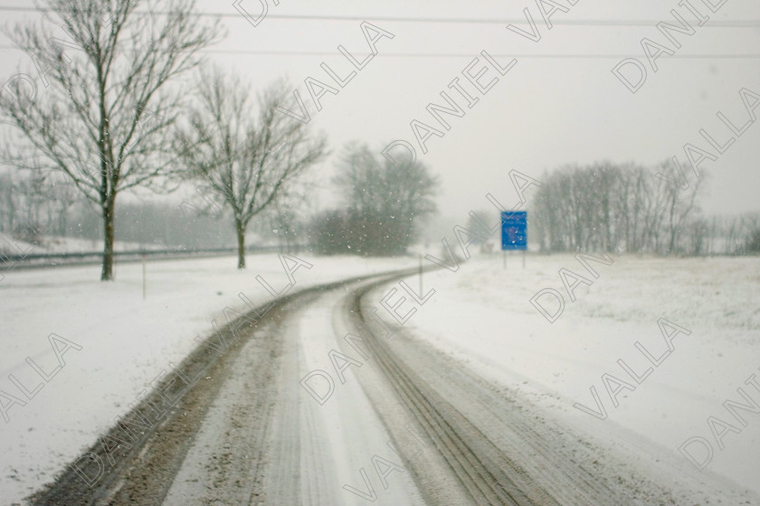 90255 RoadSnow 
 Motorway under snow Channel Tunnel 
 Keywords: road snow channel tunnel motorway travel winter