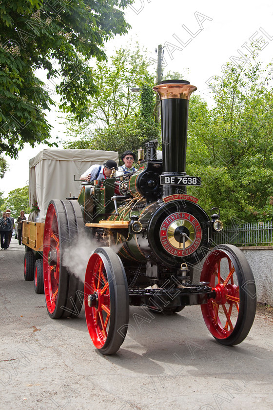 95583 Steam Tractor 
 Vintage Steam Engine tractor Pride of Freystrop 
 Keywords: steam engine vintage tractor old restored powerful