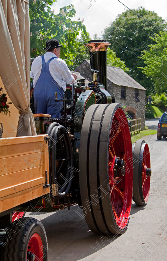 95746 Steam Tractor 
 Vintage Steam Engine tractor Pride of Freystrop 
 Keywords: steam engine vintage tractor old restored powerful